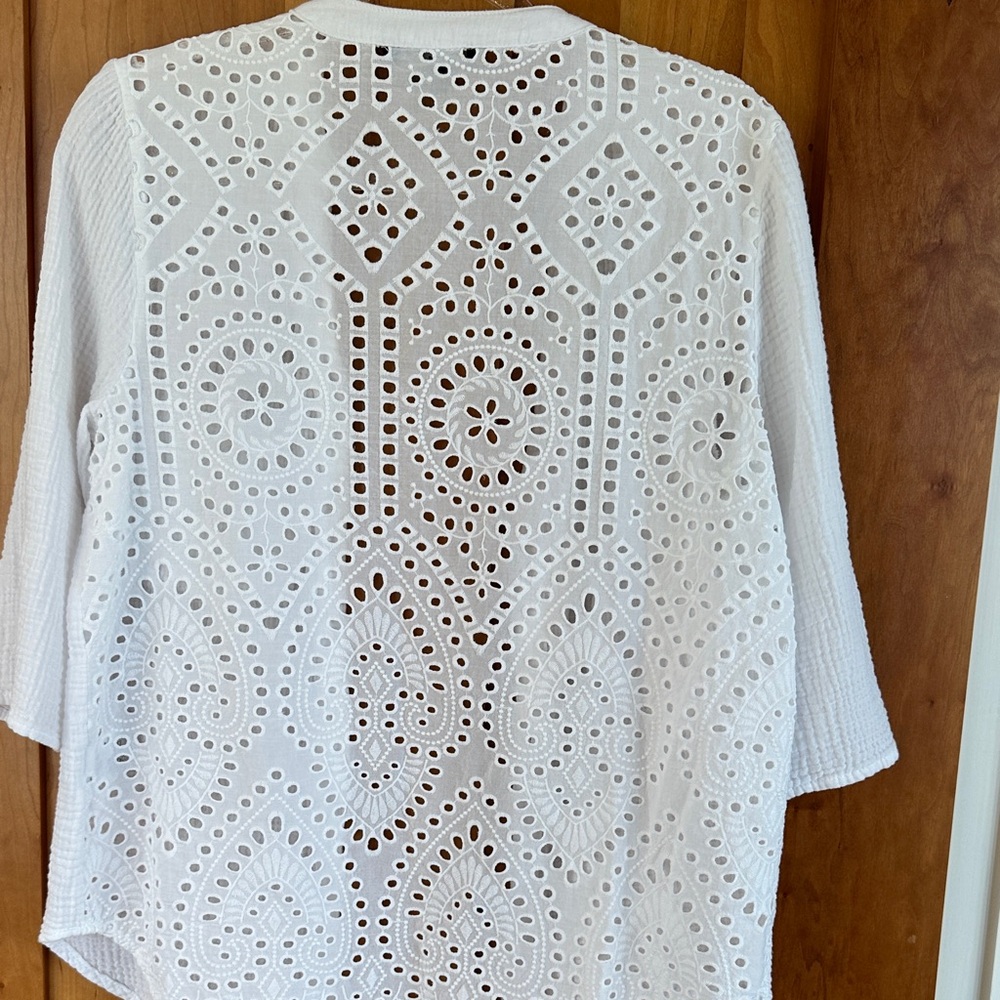 Charlie B Eyelet Button-Up Top - Picture 10 of 10
